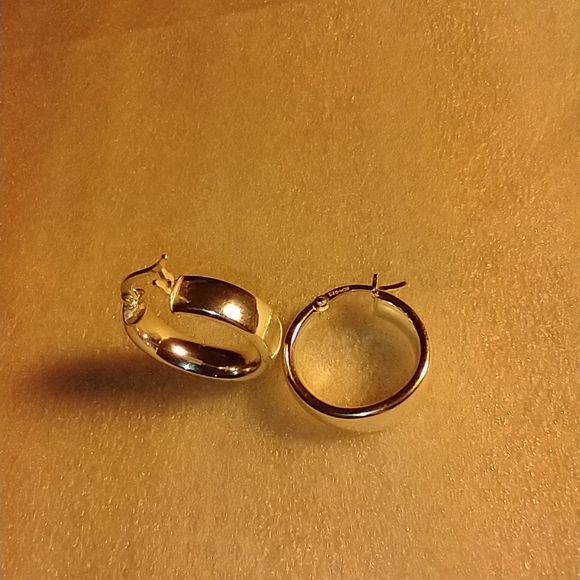 Hoop earrings - Picture 6 of 8